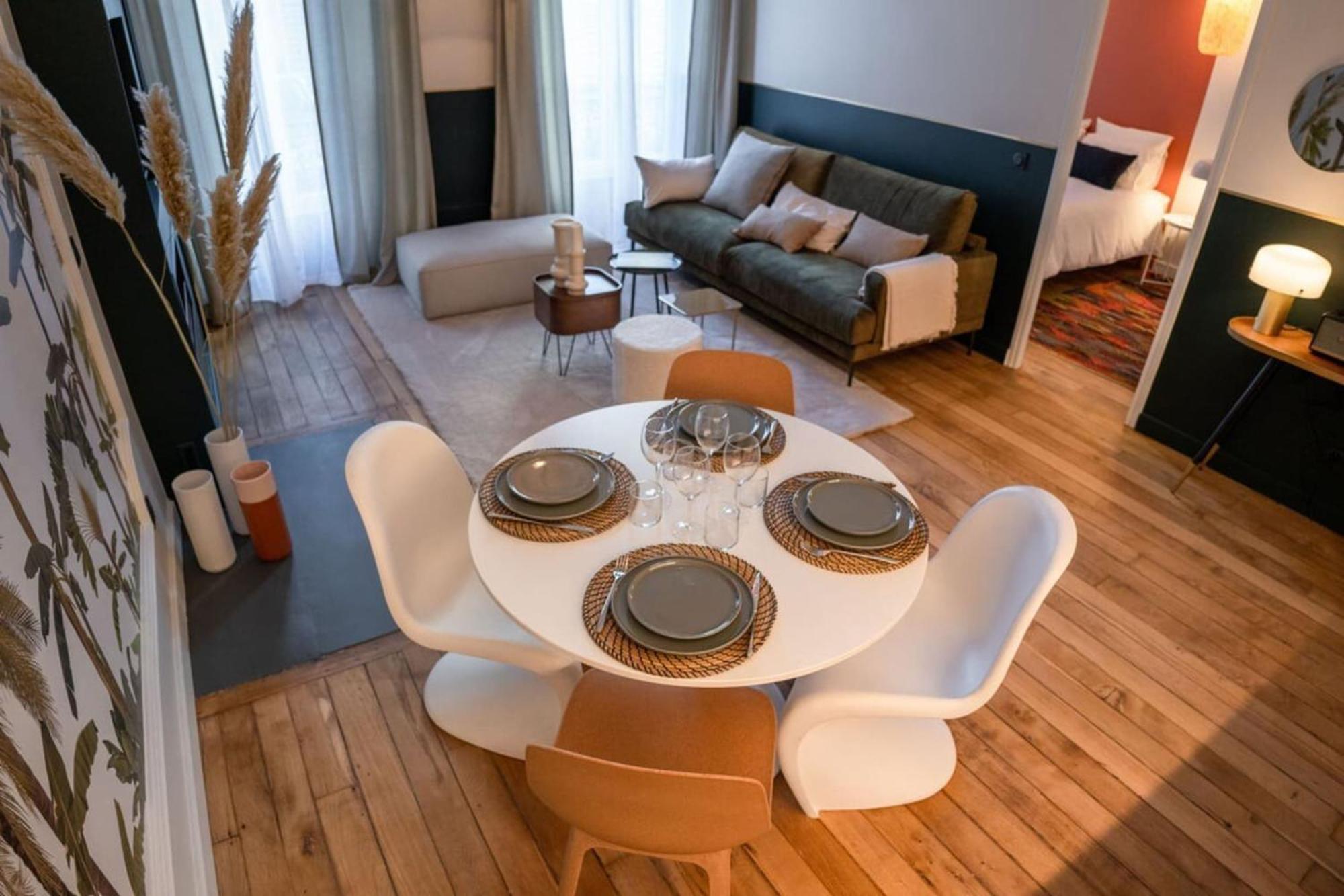 Beige Hospitalite - Coco - Hypercentre-2chambres-parking-zen *